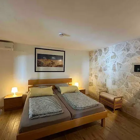 House Bepo Vikendica *