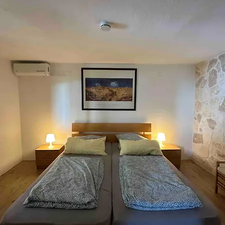 House Bepo * Nerežišća