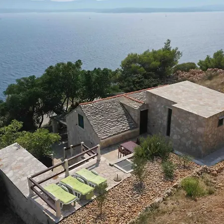 House Bepo * Nerezisca