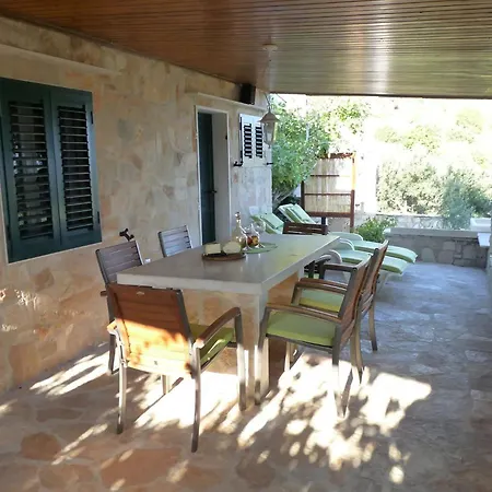 House Bepo Дом отдыха